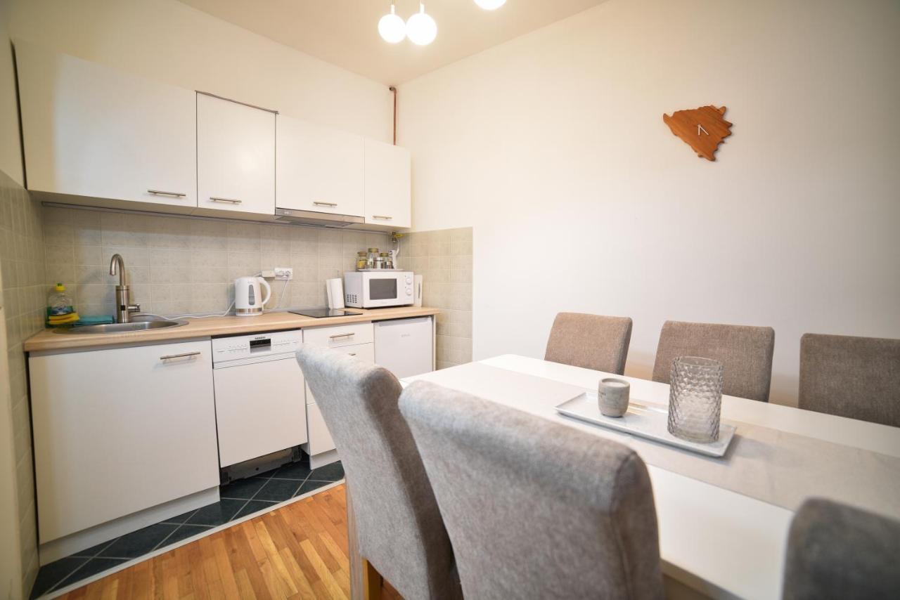 Center - Harmony Apartment